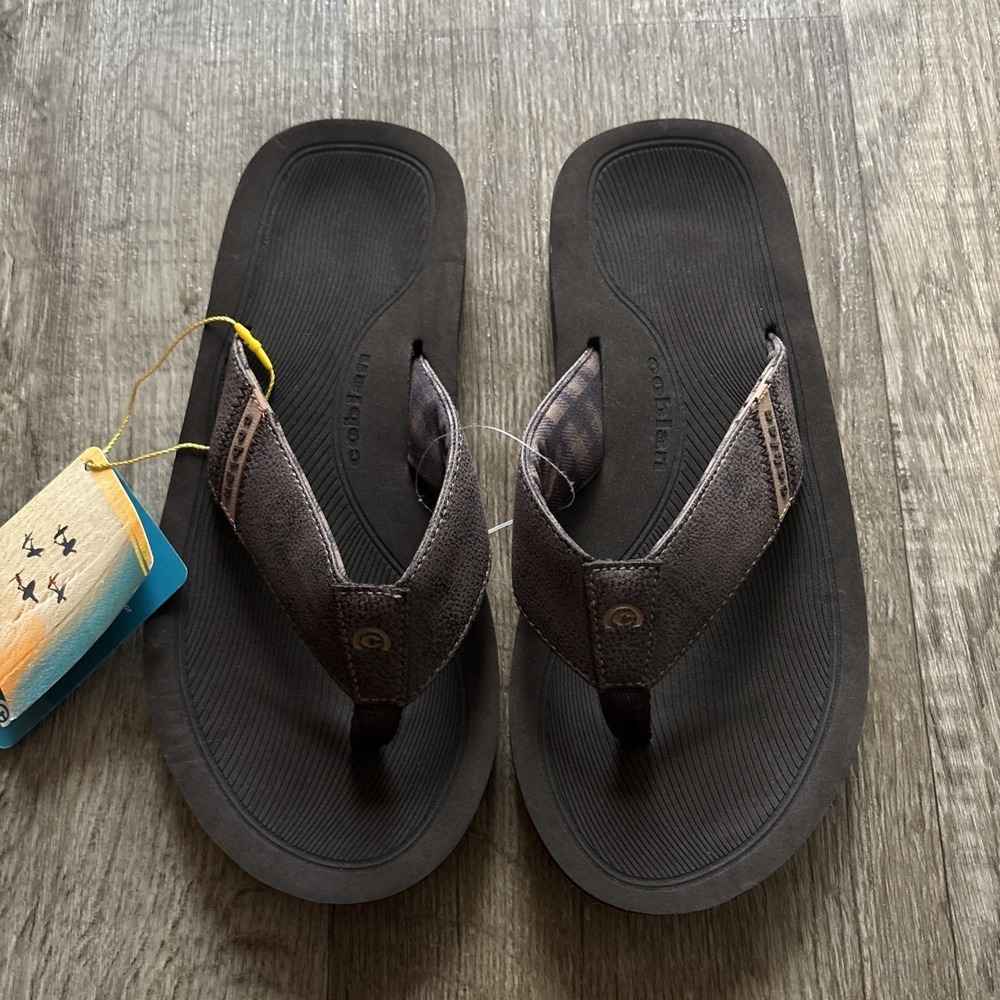 COBIAN Men's‎ ARV 2 Trek Chocolate Flip Flops Sandals (AVT20-201) SZ 8